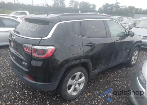 2018 Jeep Compass Latitude Fwd from USA, damaged, VIN 3C4NJCBB2JT322520